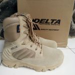 Sepatu Delta 8in