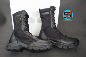 Sepatu TITANS Type Merc LT